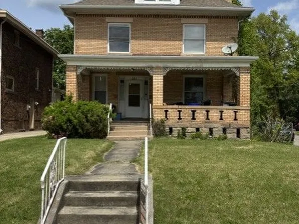 141 E Leasure Ave, New Castle, PA 16101