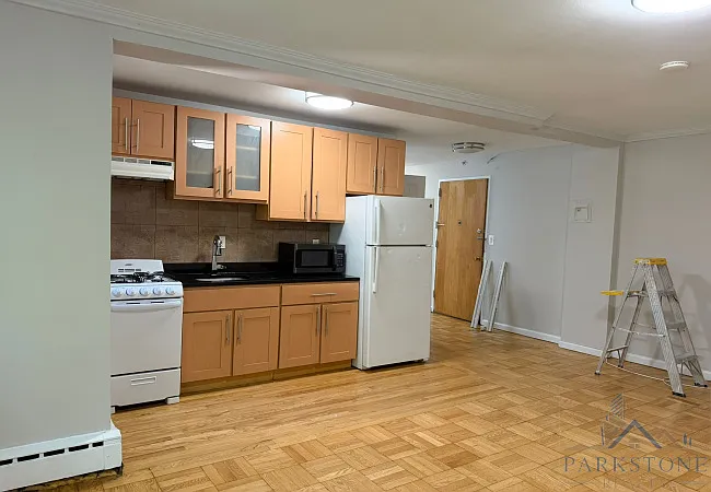 2467 John F Kennedy Blvd #7JE — Photo 1