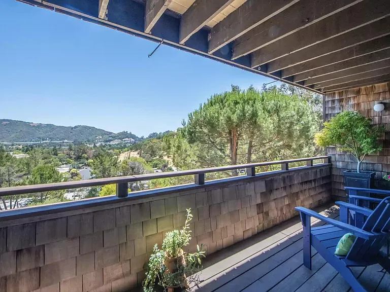 View from both bedrooms' deck