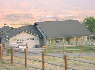 25250 Bear Valley Rd, Tehachapi, CA 93561