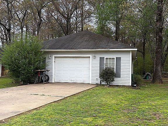 3rd image of 10050 Arkansas St