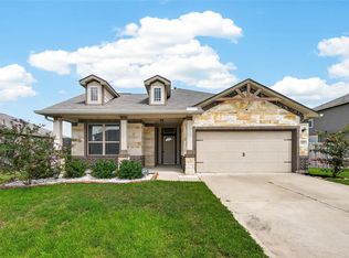 207 White Wing Ln, Sealy, TX 77474