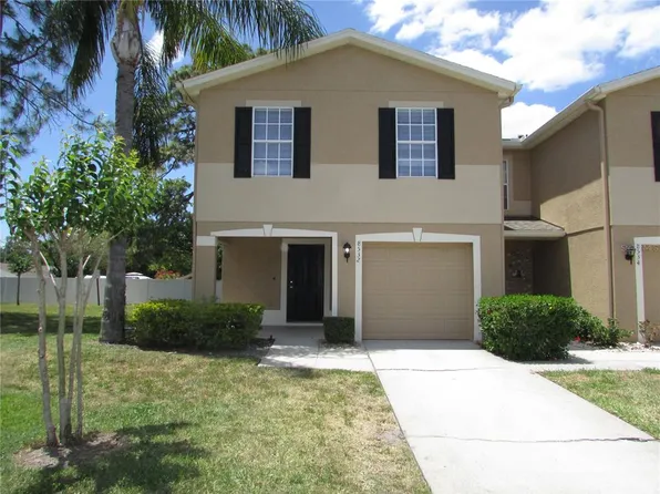 8532 Edgewater Place Blvd, Tampa, FL 33615