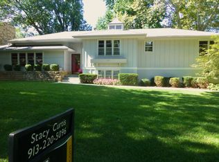 9212 Ensley Ln, Leawood, KS 66206