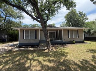 2607 Yeager St, Fort Worth, TX 76112
