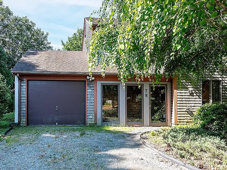 78 Independence Ct — Photo 3