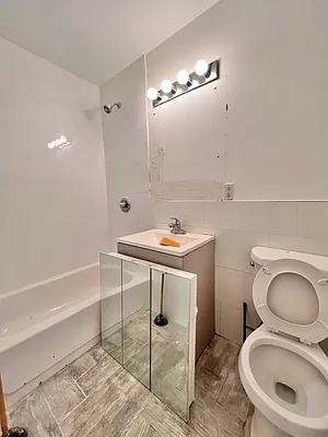 Rented by ERNY LLC | media 10