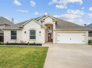 3068 Archer Cir, Bryan, TX 77808