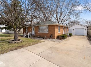 524 S Kennedy Dr, Bradley, IL 60915