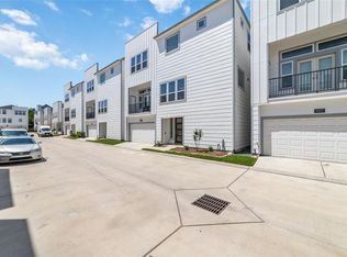9004 Lonestar Creekbend Ln, Houston, TX 77080
