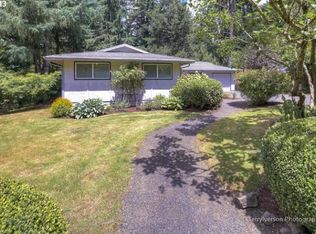 5311 Chinook Ct, Lake Oswego, OR 97035
