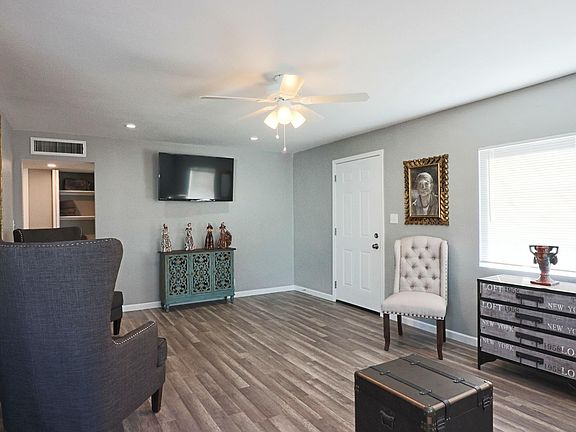 5th image of 2708 N Nordic Ln