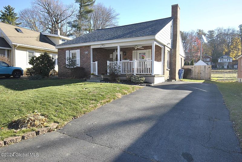 2nd image of 17 Cambridge Road