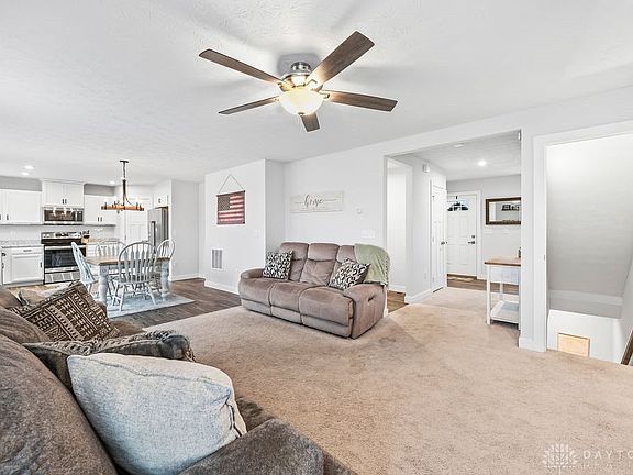 4th image of 3770 Spencer Way