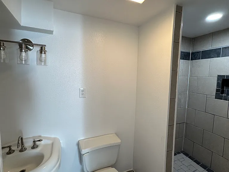 163 Skyline Dr — Photo 20