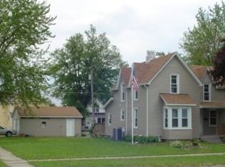 510 McClellan St, Tama, IA 52339