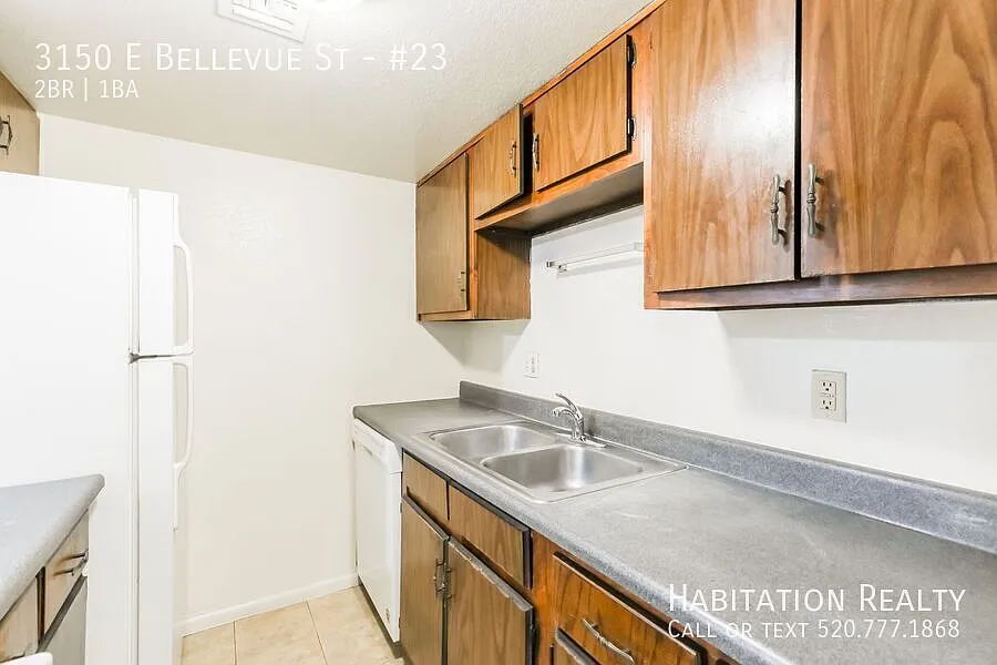 Building Photo - 3150 E Bellevue St #23