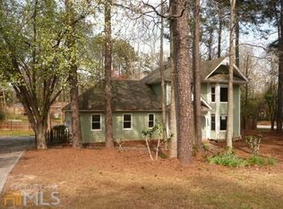 808 Lions Trl, Stone Mountain, GA 30087