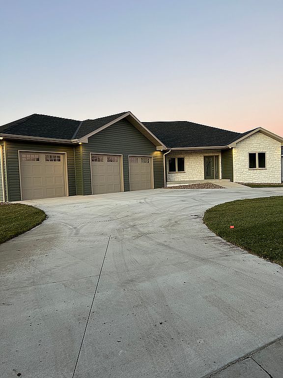 2628 Whitetail Dr, Columbus, NE 68601 Zillow