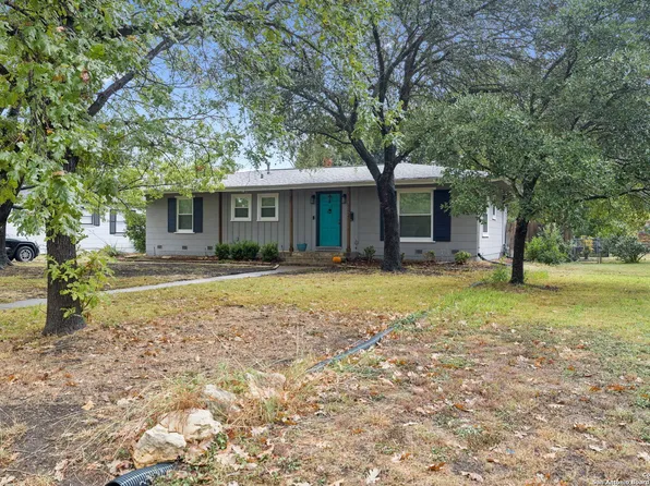 352 Larchmont, San Antonio, TX 78209