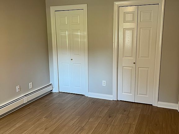 Bedroom with 2 Closets