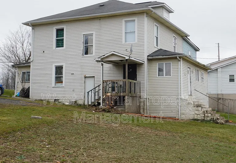 345 Prosperity Rd #3 — Photo 1