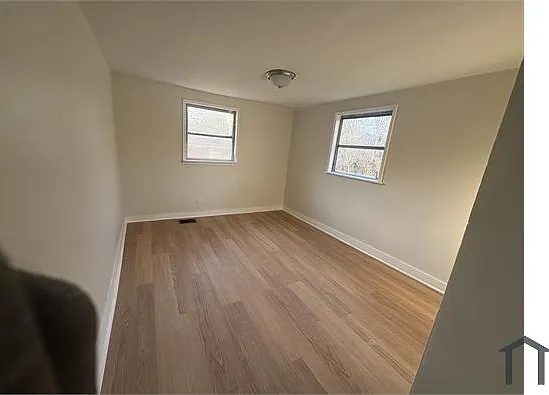 1036 Southwood Dr — Photo 9