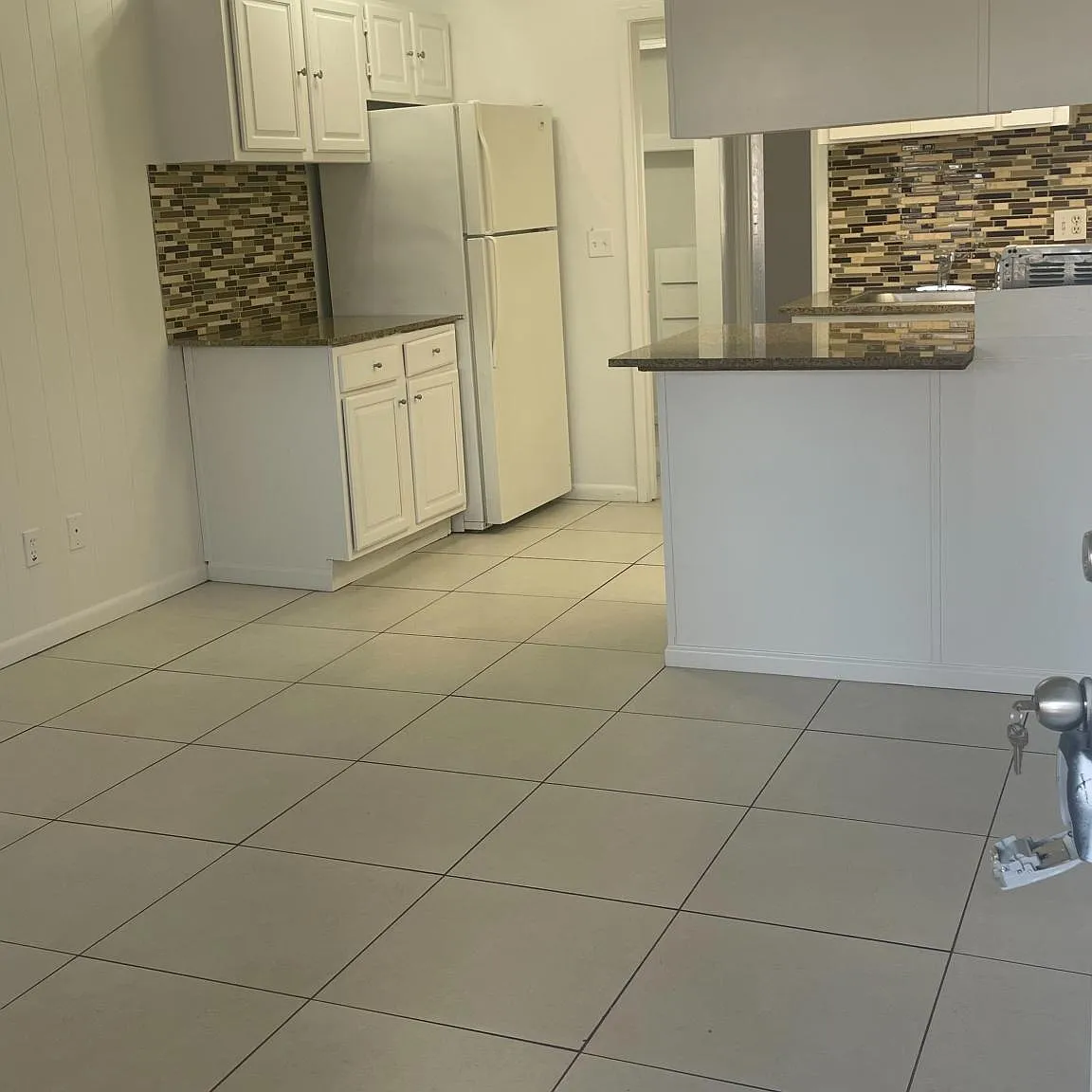 1 bed, 600 sqft, $1,000 — Photo 1
