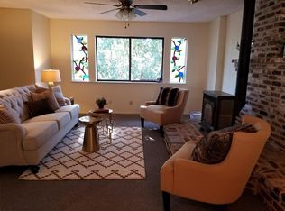 19670 Pitts Dr, Pine Grove, CA 95665