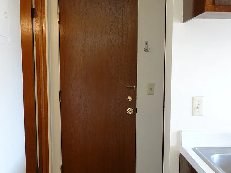 4819 Azelia Ave N #8 — Photo 14