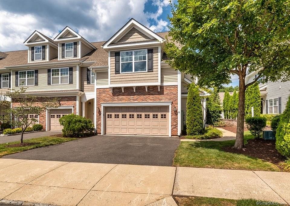 1st image of 78 Park Place Cir #78
