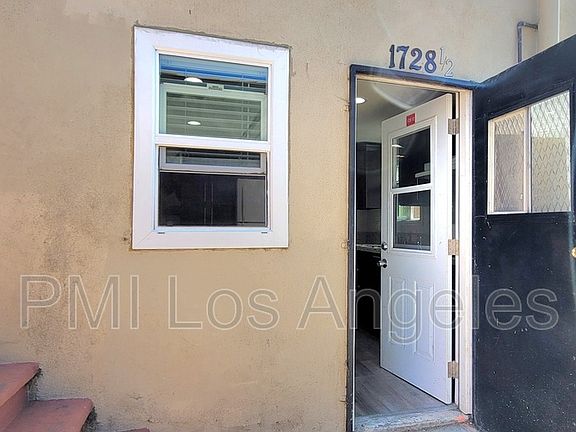 2nd image of 1728 1/2 W 60th Pl
