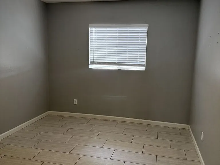 4110 N 22nd St #2 — Photo 7