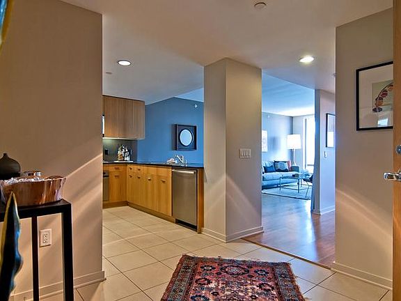 3rd image of 355 1st St Unit S1106