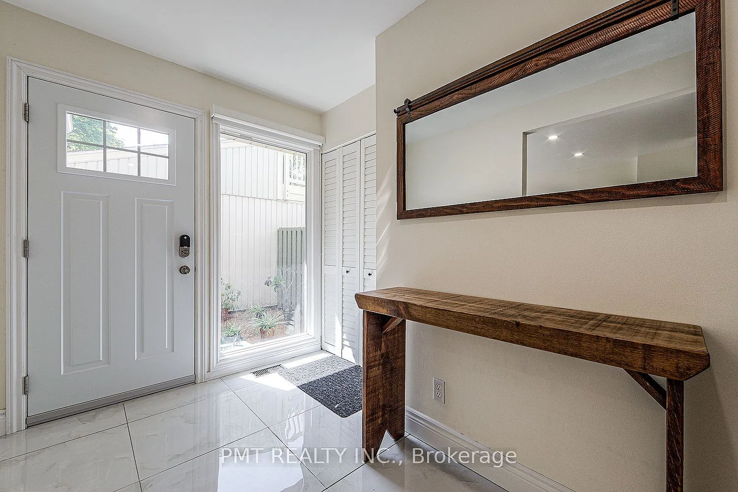 4 bed, $3,250 — Photo 4