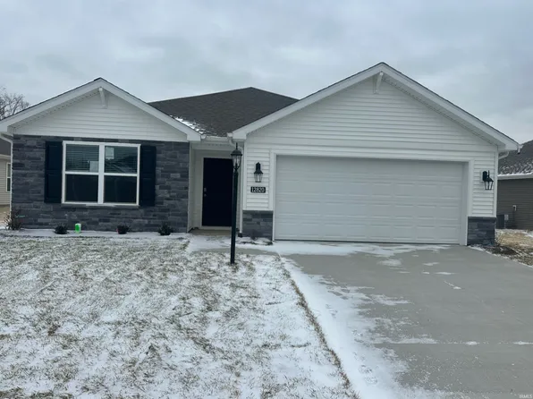12820 Watts Dr, Fort Wayne, IN 46818