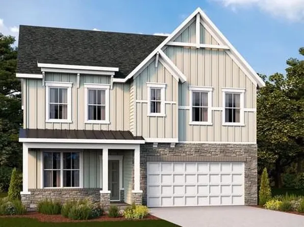 223 Eclipse St, Charles Town, WV 25414