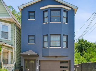 298 Arlington Ave, Jersey City, NJ 07304