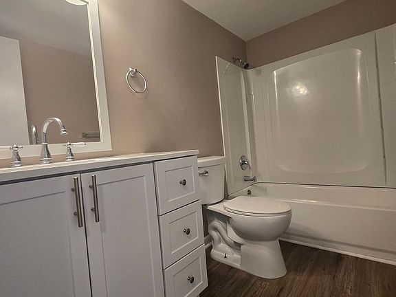 4th image of 410 Dry Gap Pike APT 1