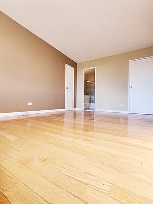 Sold by Hope Platinum Realty  | media 20