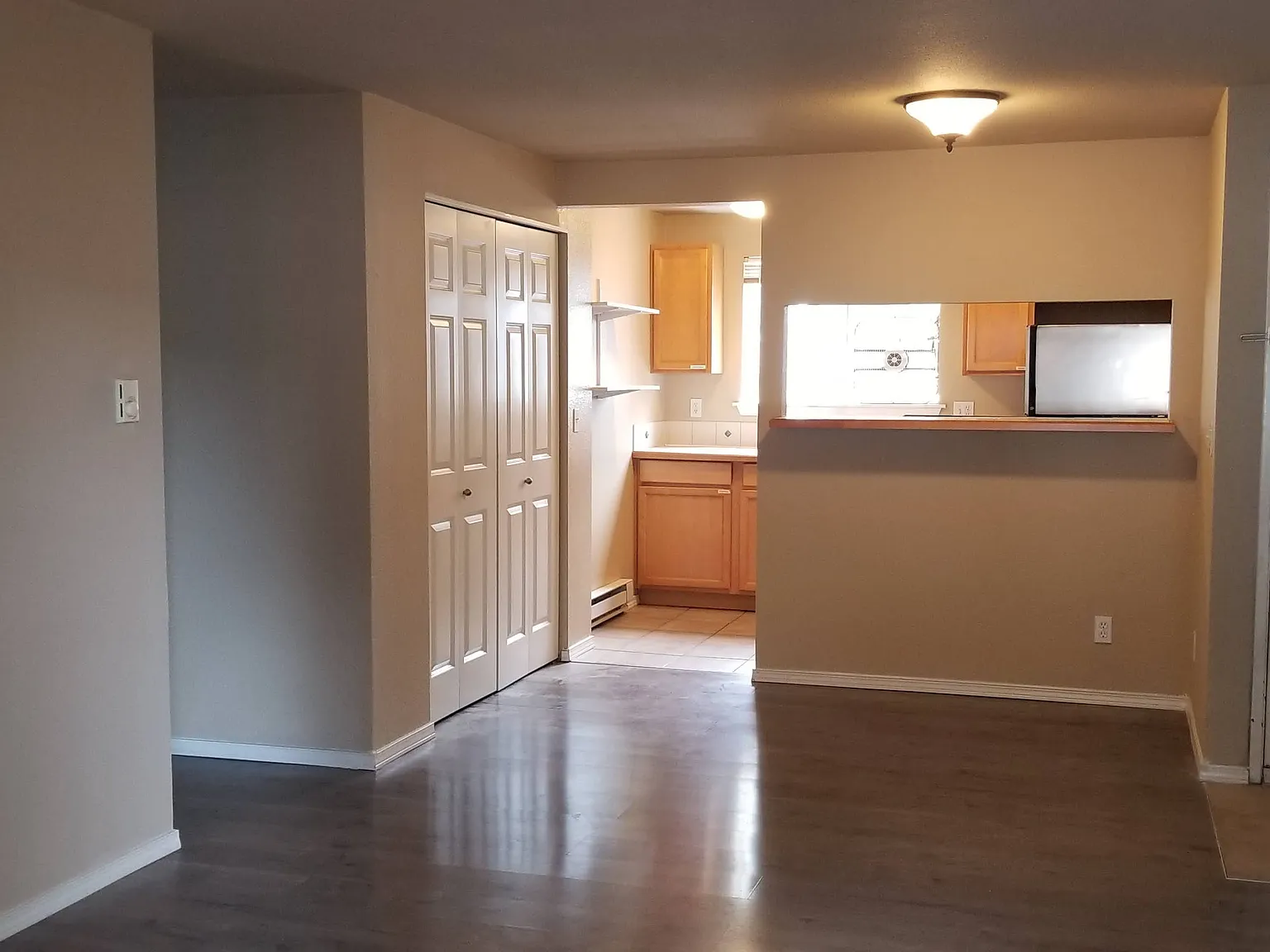 2 bed, 800 sqft, $1,860 — Photo 2