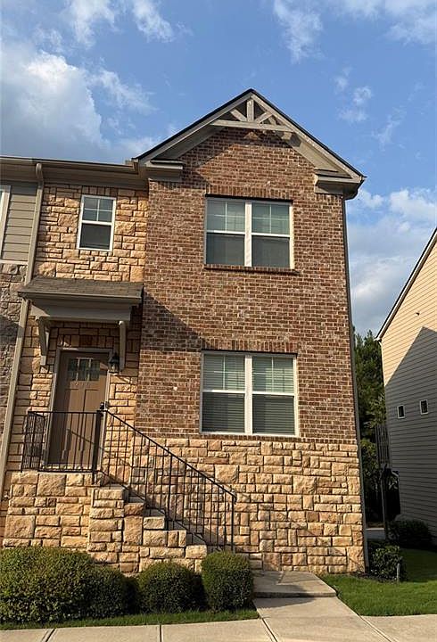 1st image of 230 Ismal Dr SW