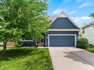 16351 S Avalon St, Olathe, KS 66062