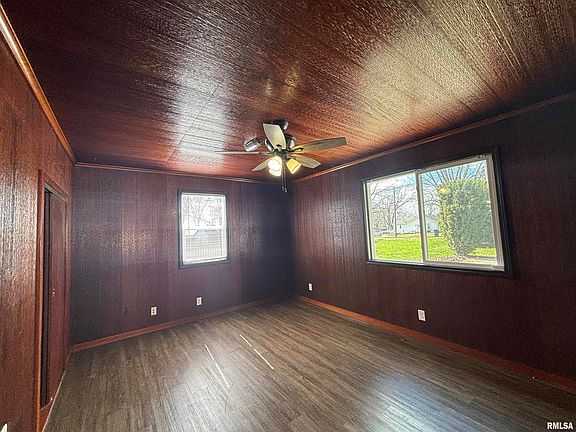 4th image of 405 S Gillett St