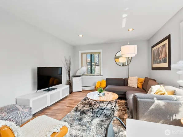 1400 Hubbell Place #P102, Seattle, WA 98101