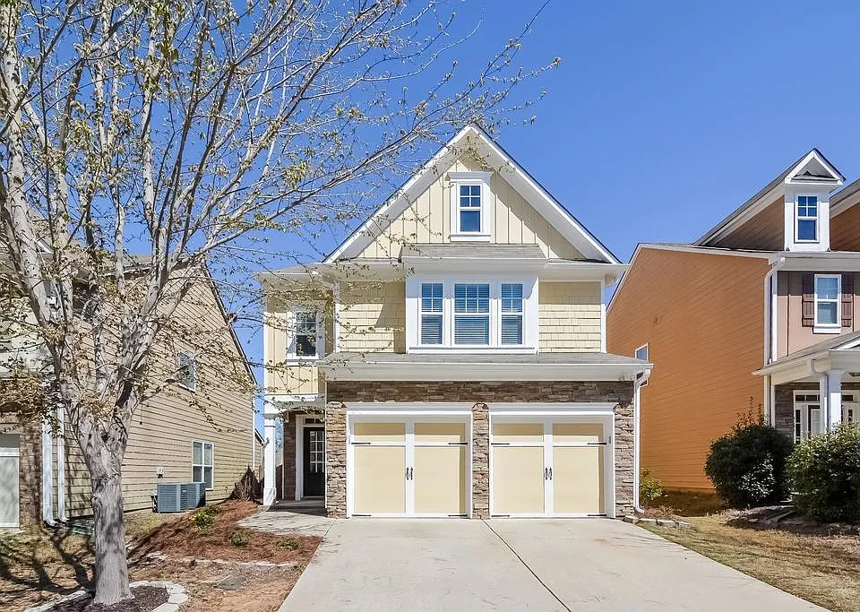 5780 Weddington Dr