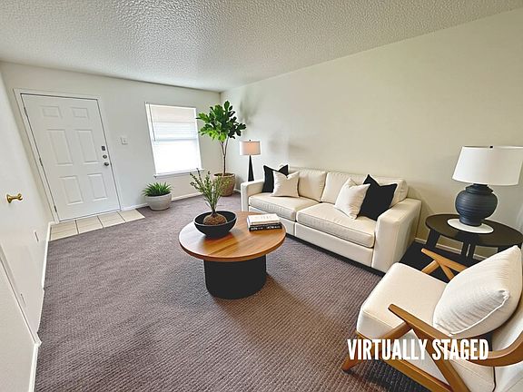 4th image of 1106 Eastside Dr #B