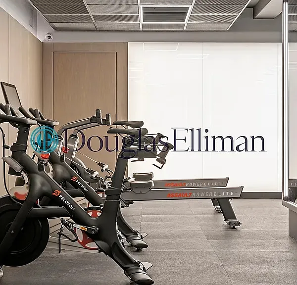 295 Park Ave S #7H — Photo 7