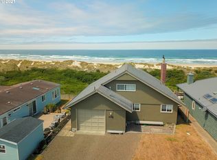 88264 Pond St, Florence, OR 97439
