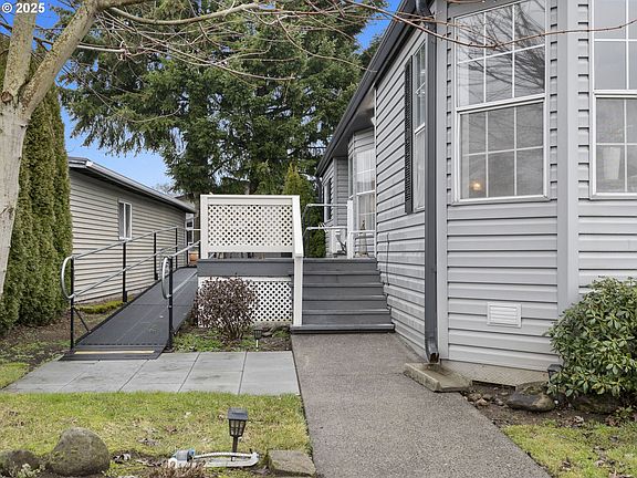 2nd image of 5101 NE 121st Ave Unit 79